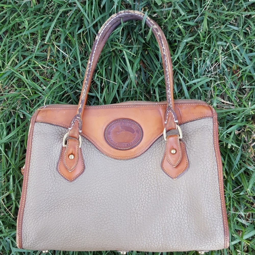 Leather bag